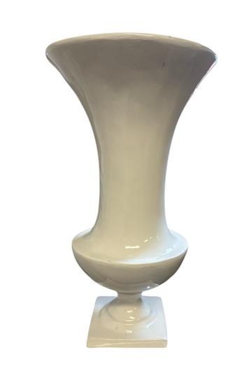 Plinth White Urn Gloss